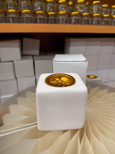 مبخره مربع ابيض ساده